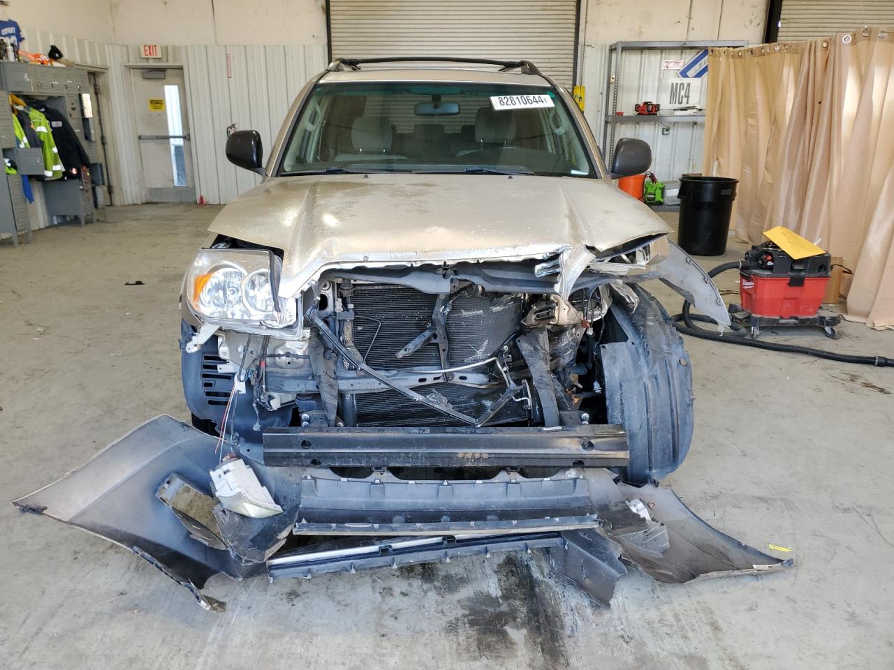 2004 Toyota 4Runner - Image 5
