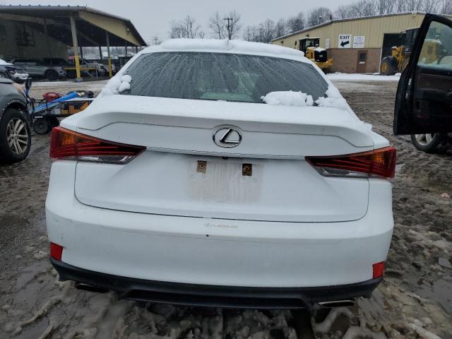  LEXUS IS 2017 White