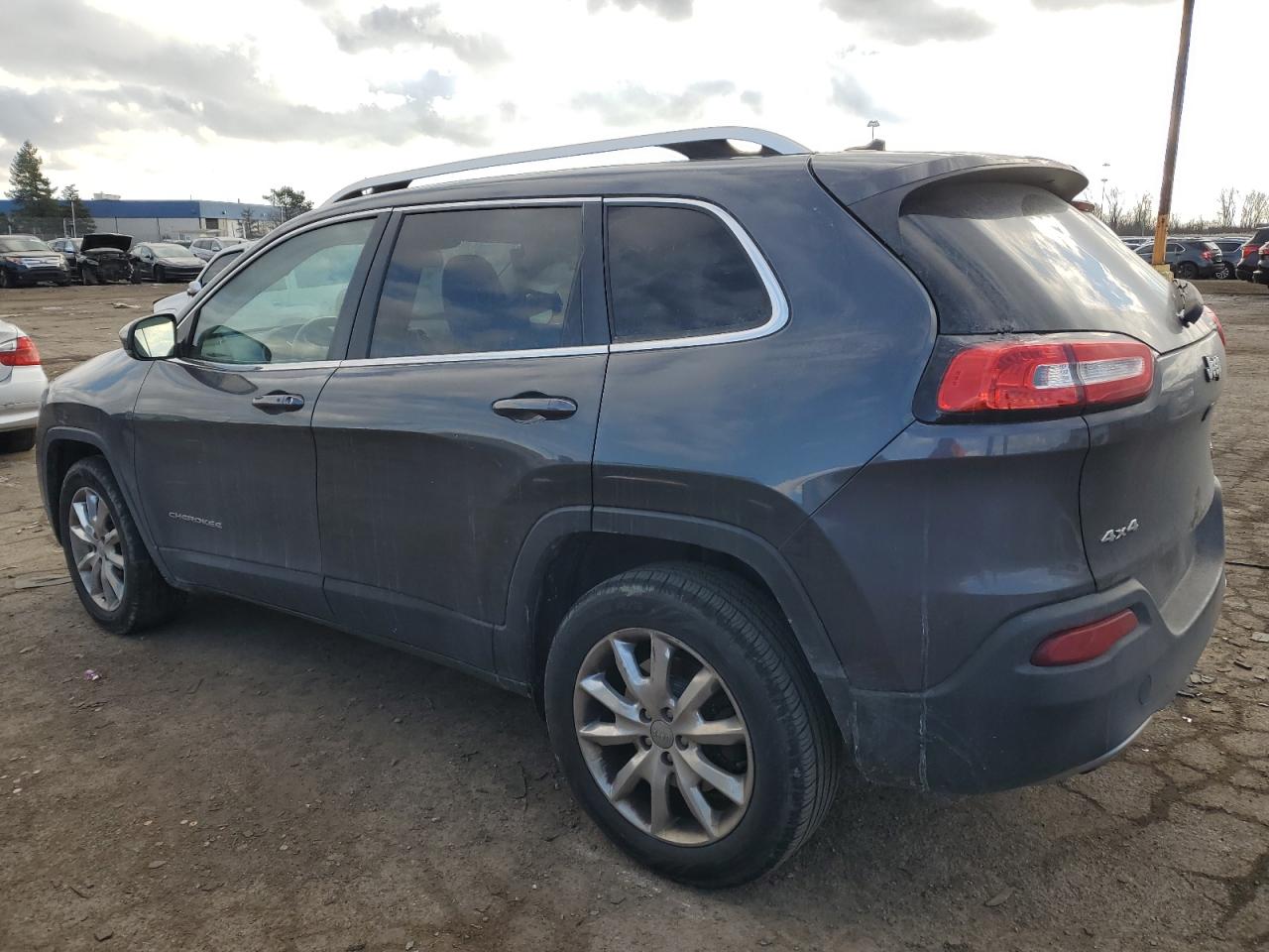 2015 Jeep Grand Cherokee - Image 2