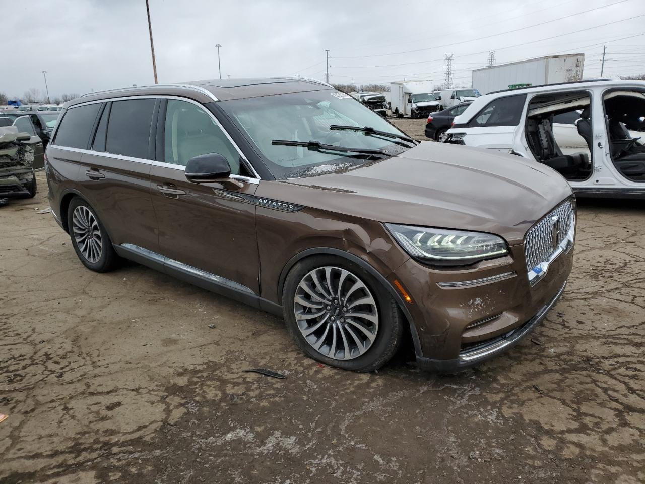 VIN 5LM5J7XC6NGL06378 2022 LINCOLN AVIATOR no.4