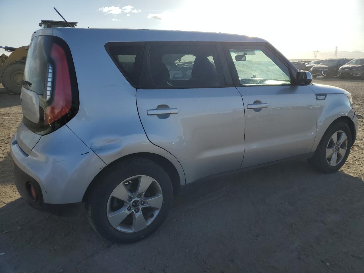 VIN KNDJN2A28H7474380 2017 KIA SOUL no.3