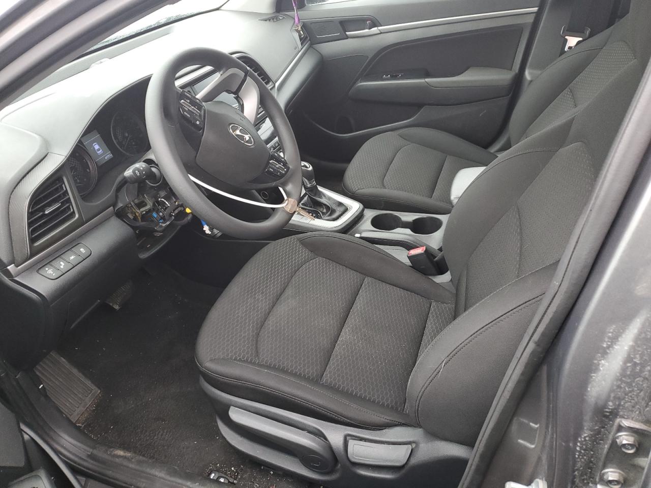 2020 Hyundai Elantra - Image 7