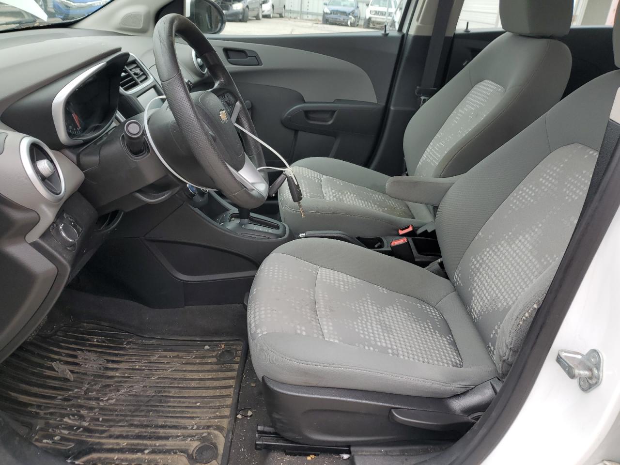 2017 Chevrolet Sonic - Image 7