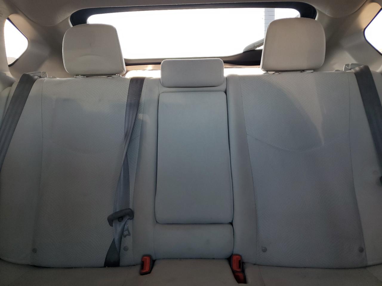 2014 Toyota Prius - Image 10
