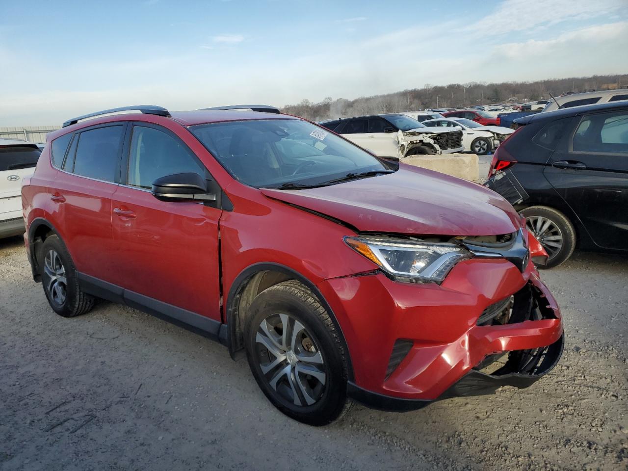 VIN JTMBFREV9HJ163851 2017 TOYOTA RAV4 no.4