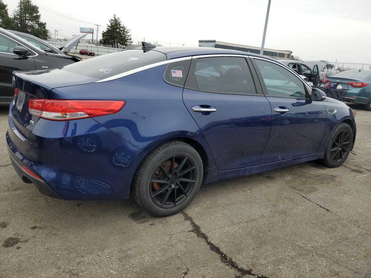 2017 Kia Optima - Image 3