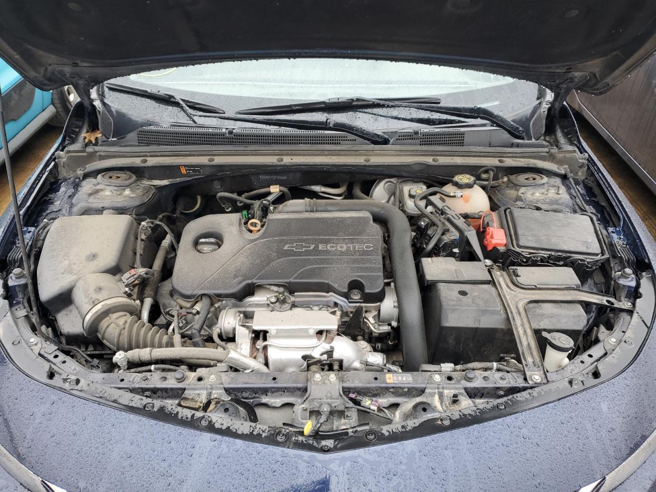 2018 Chevrolet Malibu - Image 11