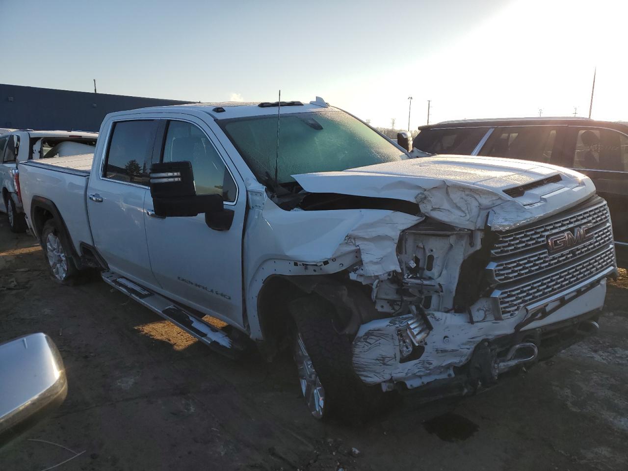 VIN 1GT49REY6NF182205 2022 GMC SIERRA no.4