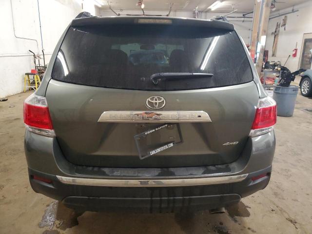 Parquets TOYOTA HIGHLANDER 2012 Szary