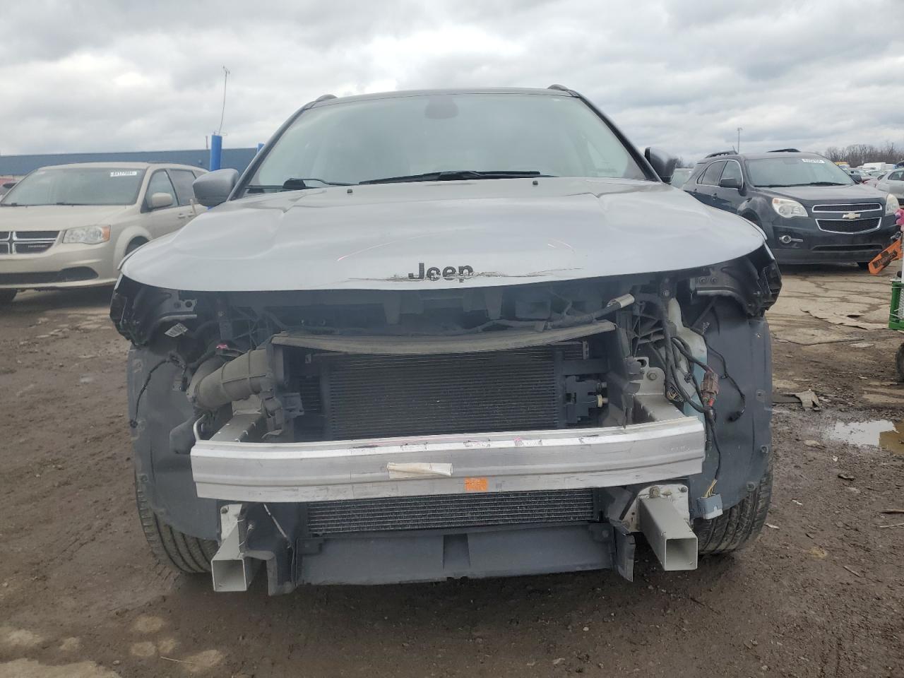 2018 Jeep Compass - Image 5