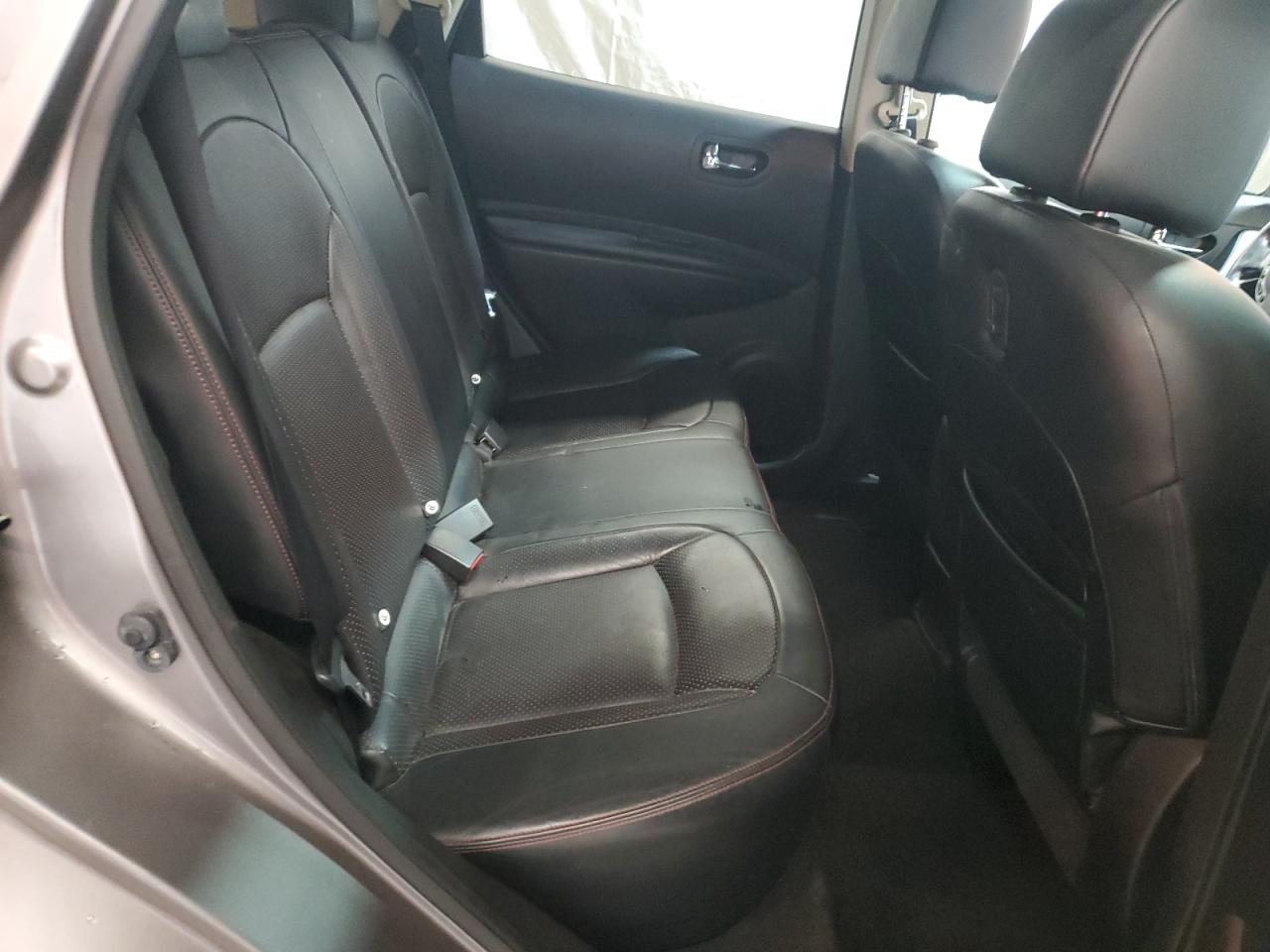 2013 Nissan Rogue - Image 11
