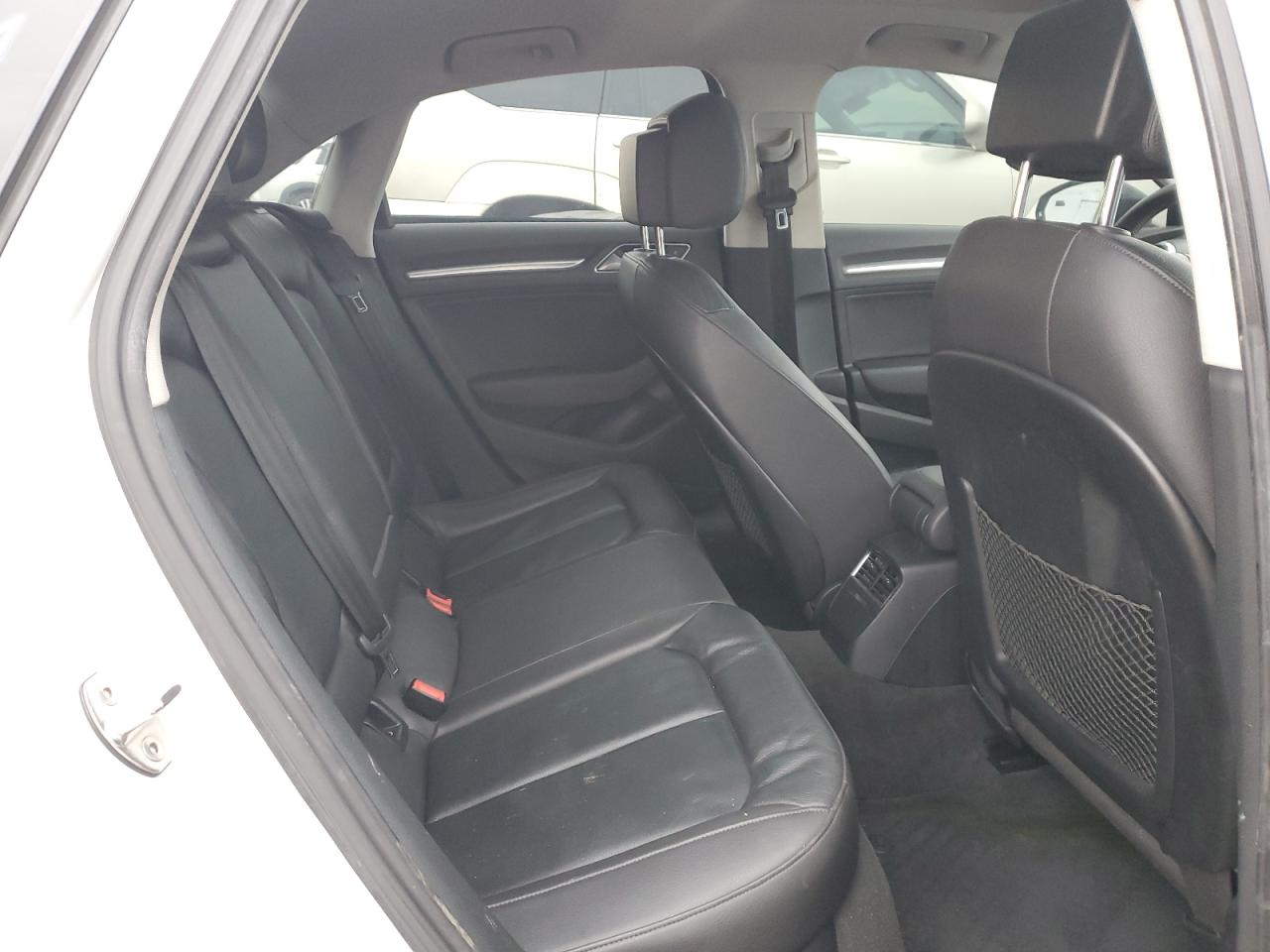 2015 Audi A3 - Image 10