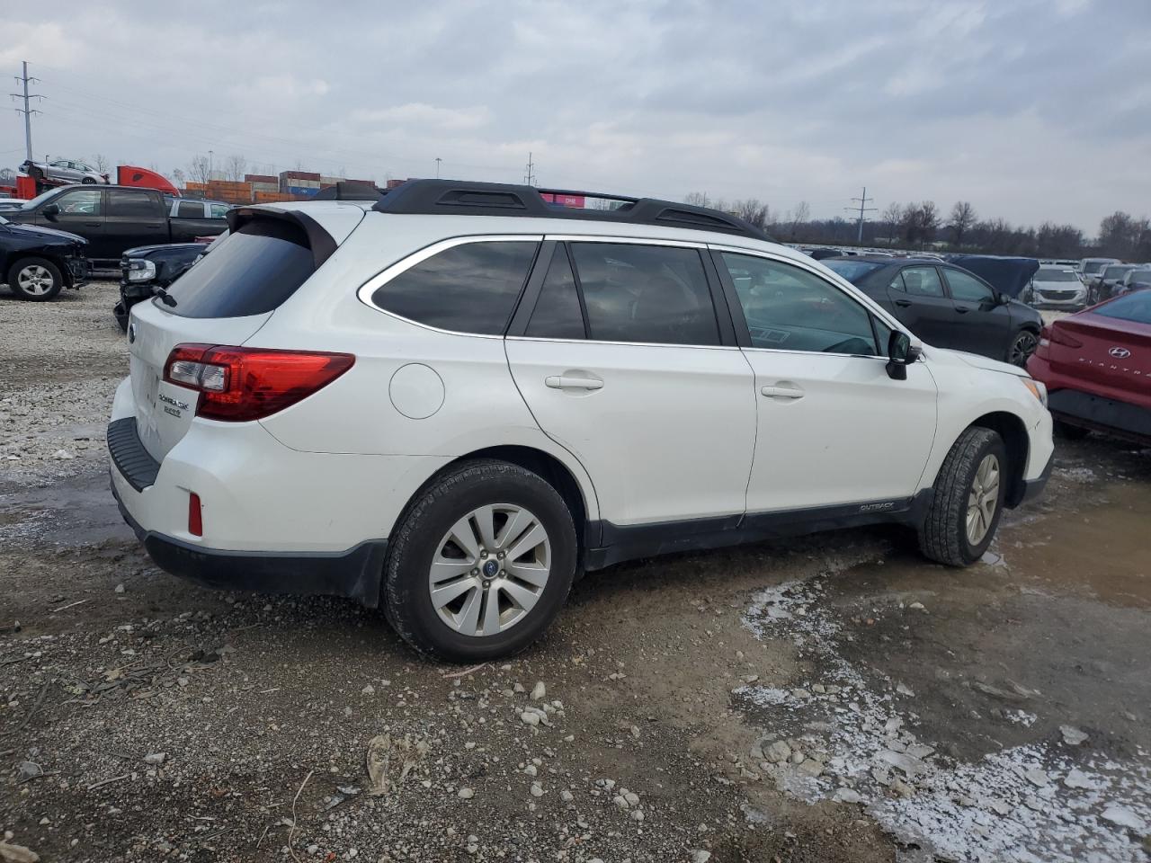 2017 Subaru Outback - Image 3