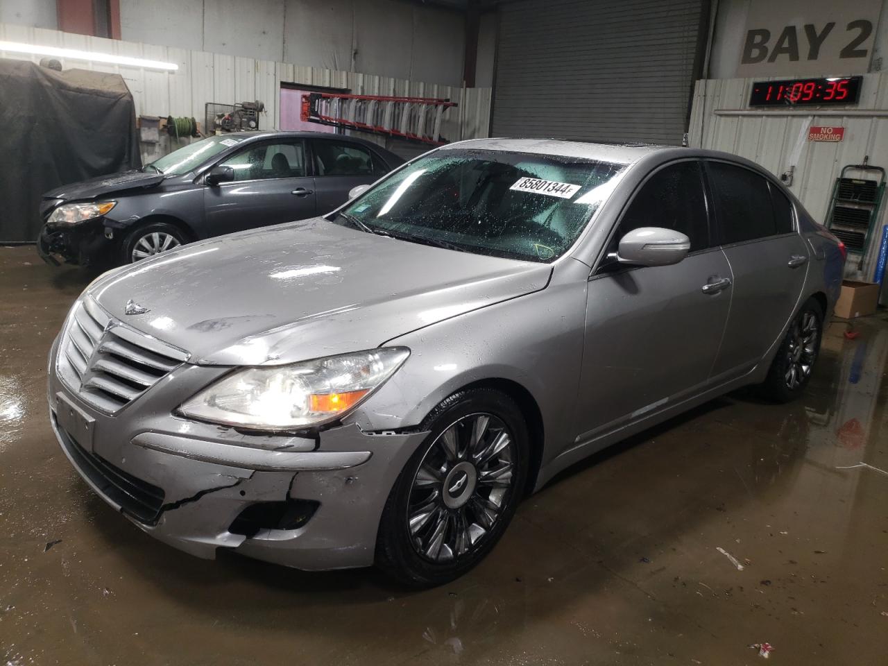 2009 Hyundai Genesis - Image 1
