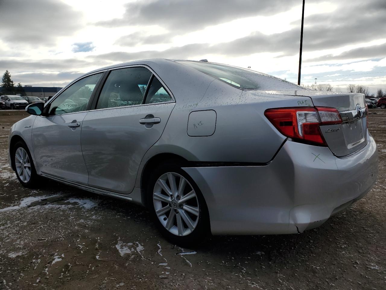 VIN 4T1BD1FK7DU079740 2013 TOYOTA CAMRY no.2