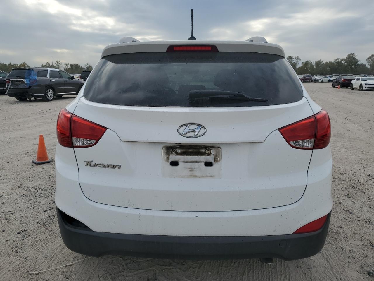 VIN KM8JU3AG0FU069547 2015 HYUNDAI TUCSON no.6