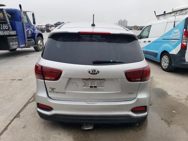  KIA SORENTO 2019 Srebrny