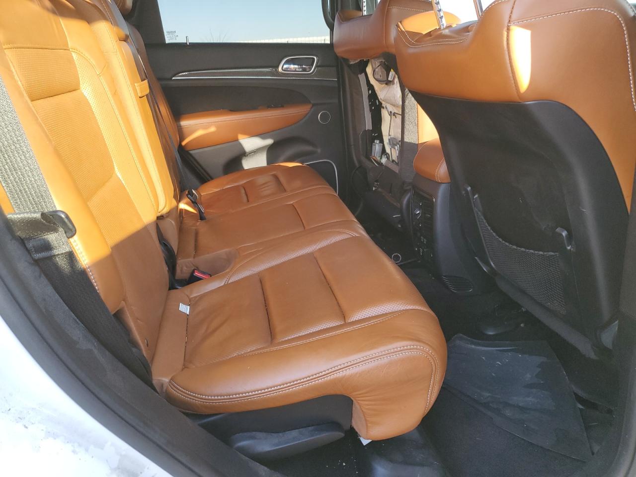 2016 Jeep Grand Cherokee - Image 11