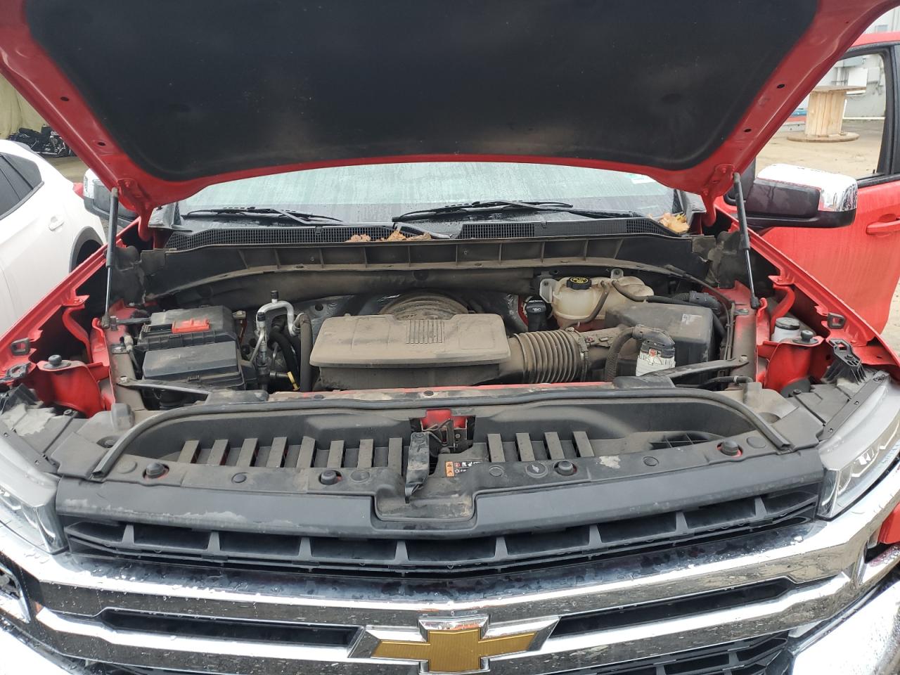 2020 Chevrolet Silverado - Image 11