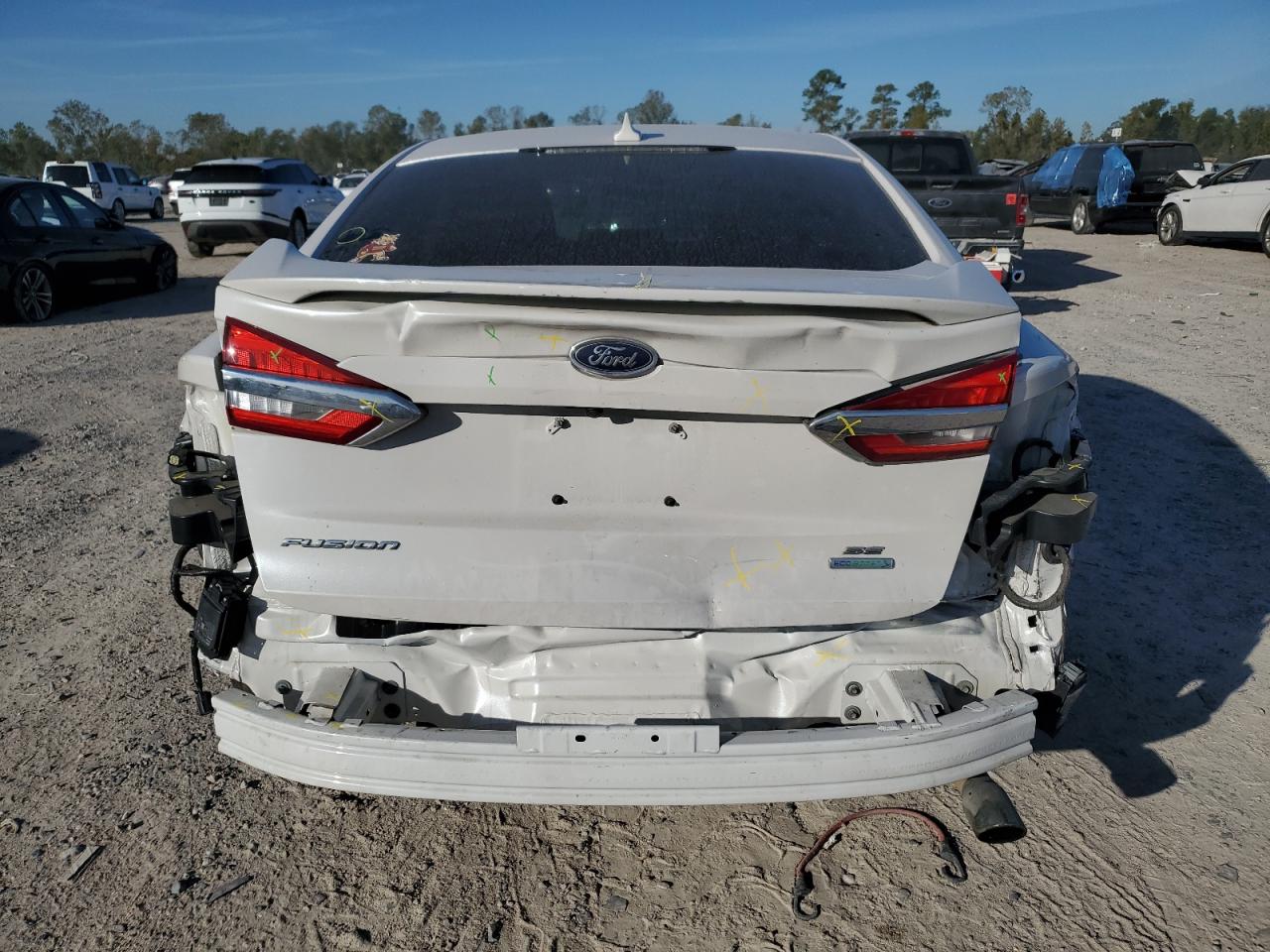 2019 Ford Fusion - Image 6