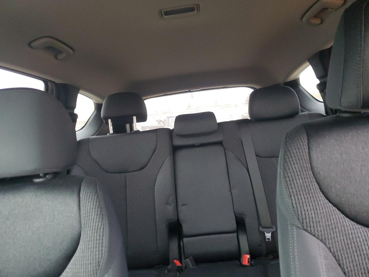 2019 Hyundai Santa Fe - Image 10