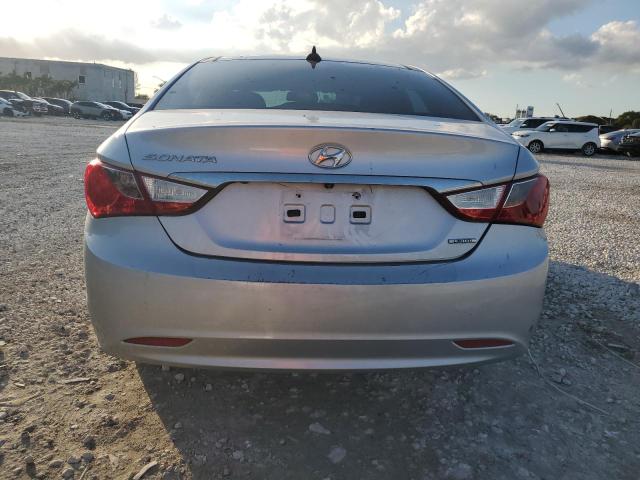  HYUNDAI SONATA 2013 Сріблястий