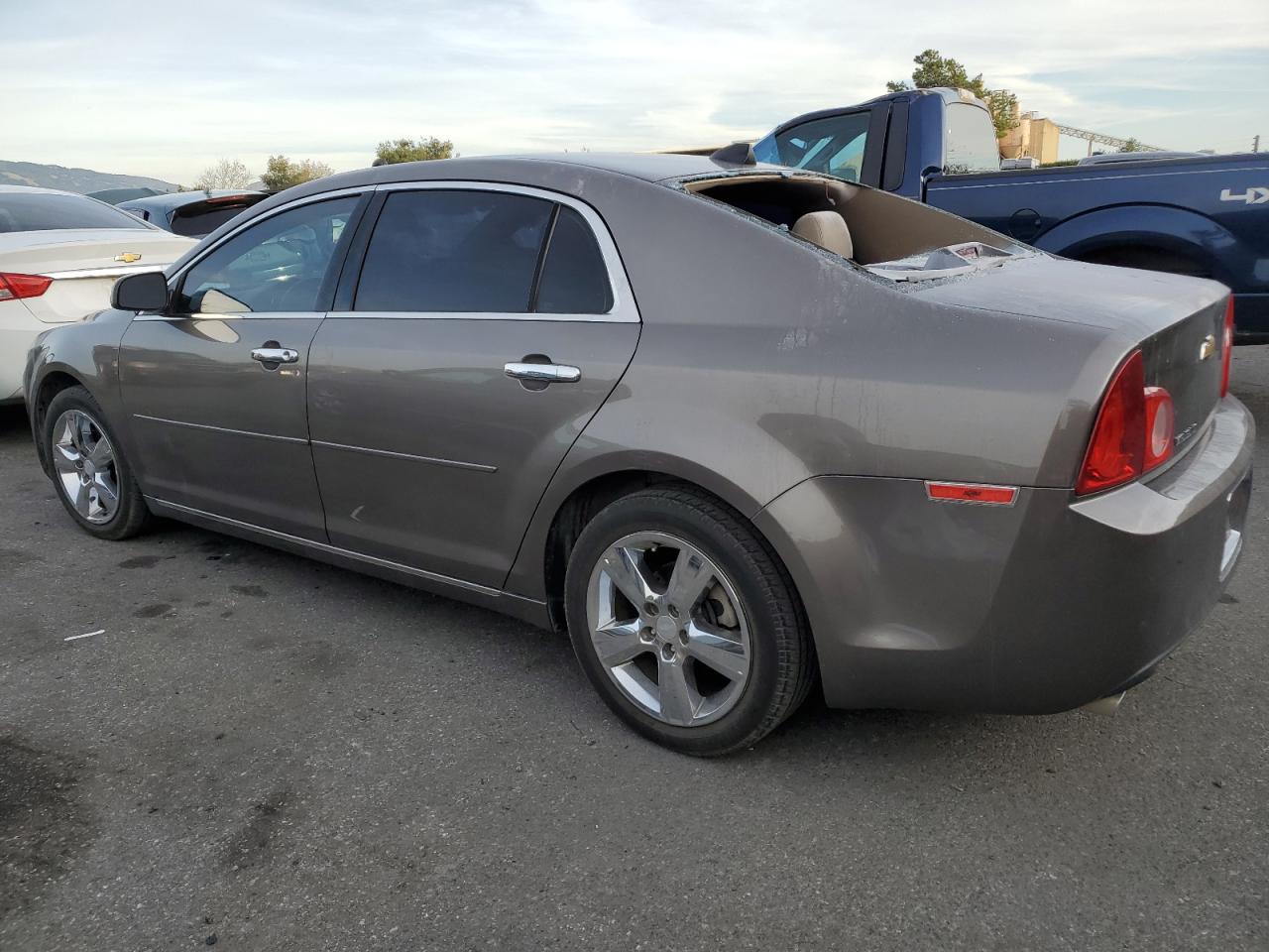 2012 Chevrolet Malibu - Image 2