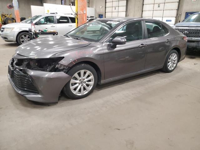  TOYOTA CAMRY 2018 Угольный