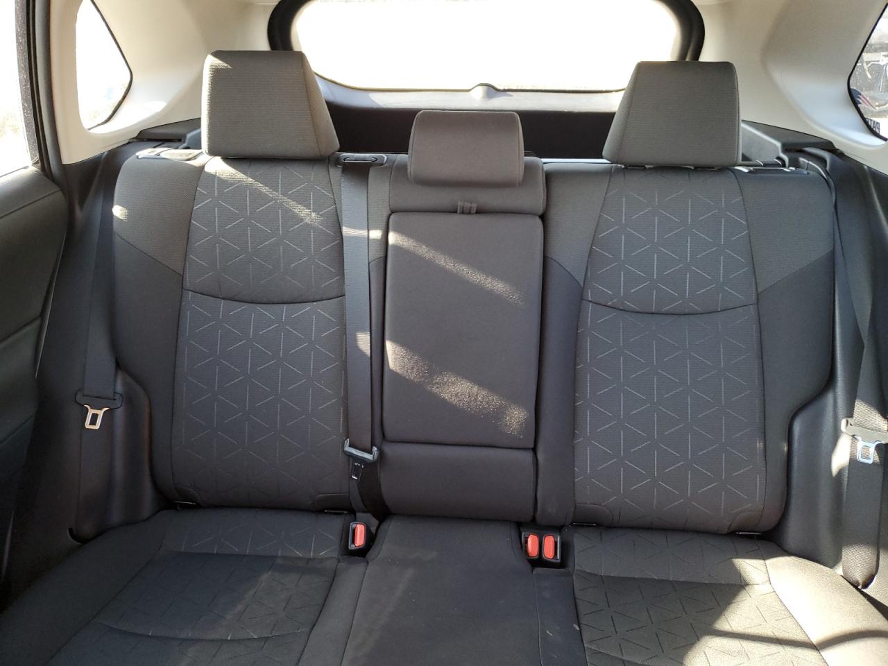 2021 Toyota RAV 4 - Image 10