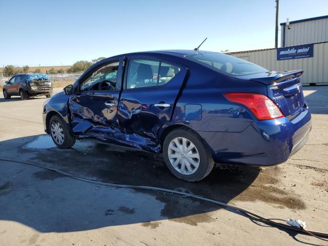  NISSAN VERSA 2018 Синий