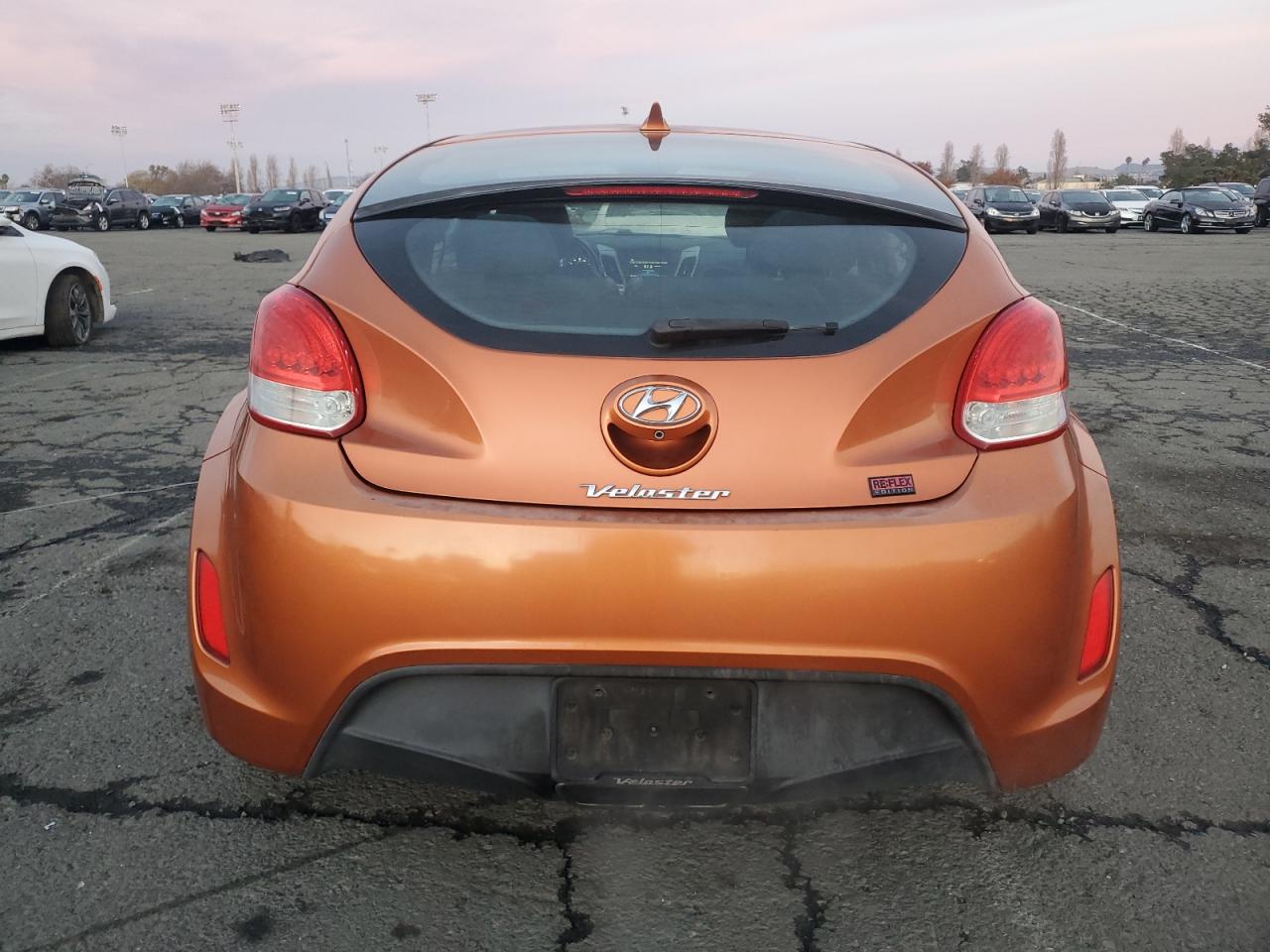 VIN KMHTC6AD0FU222916 2015 HYUNDAI VELOSTER no.6