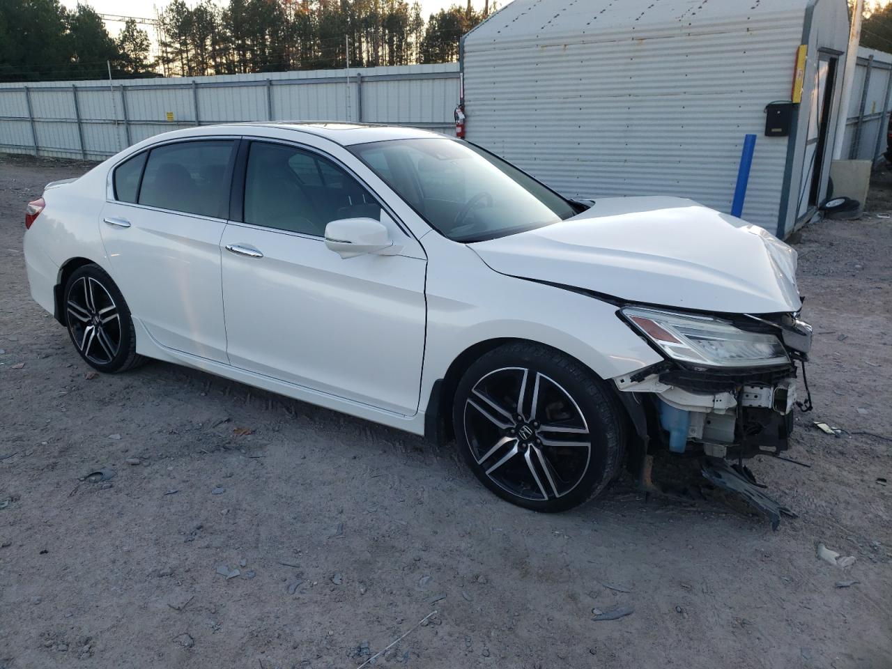 2016 Honda Accord - Image 4