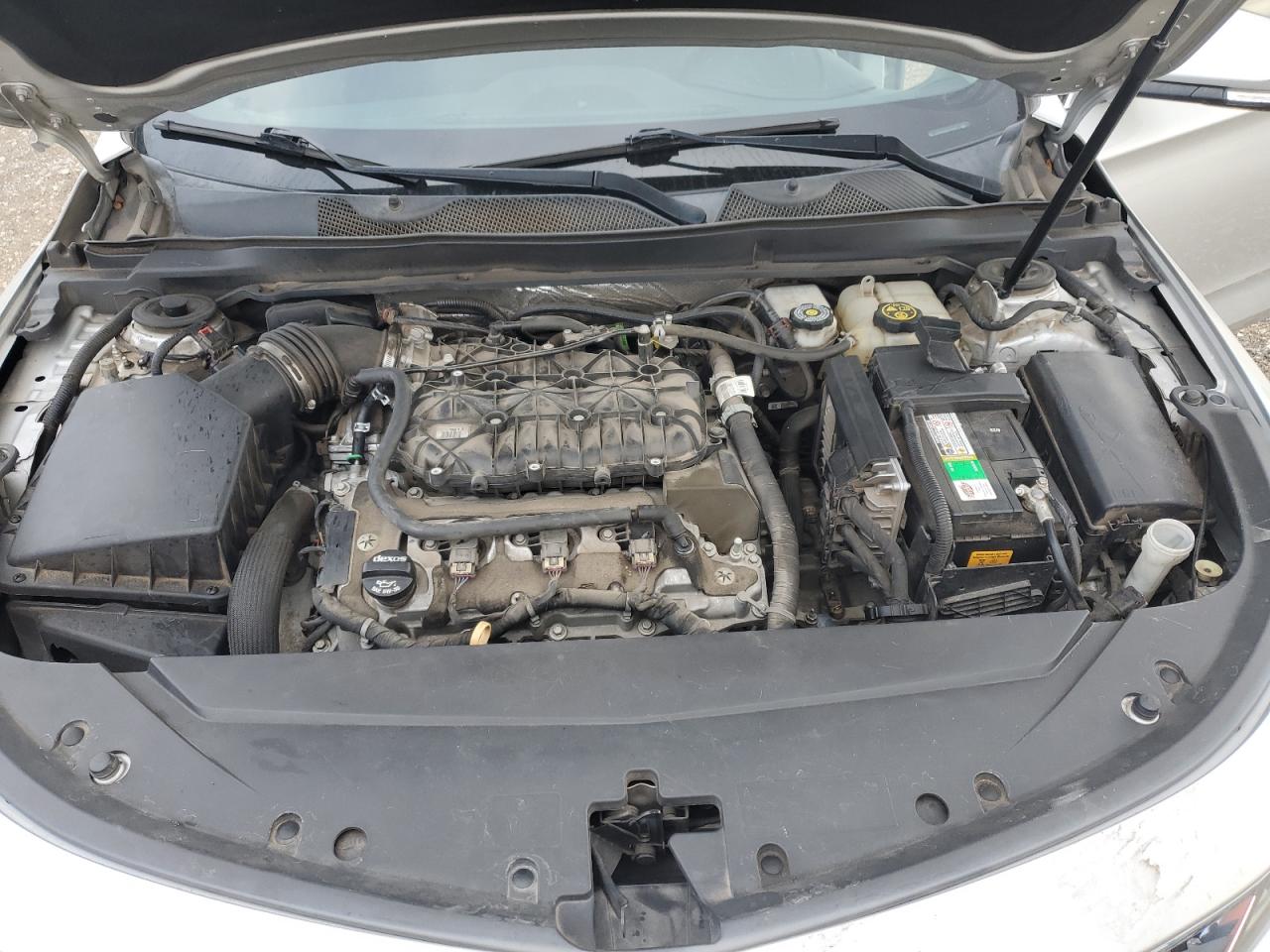 2018 Chevrolet Impala - Image 11