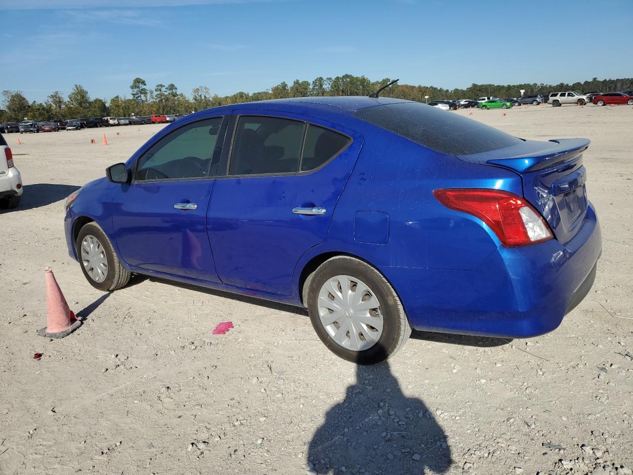 VIN 3N1CN7AP9FL833023 2015 NISSAN VERSA no.2