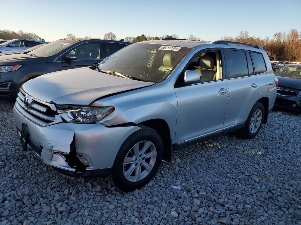 2013 Toyota Highlander Base na sprzedaż w Byron, GA - Front End