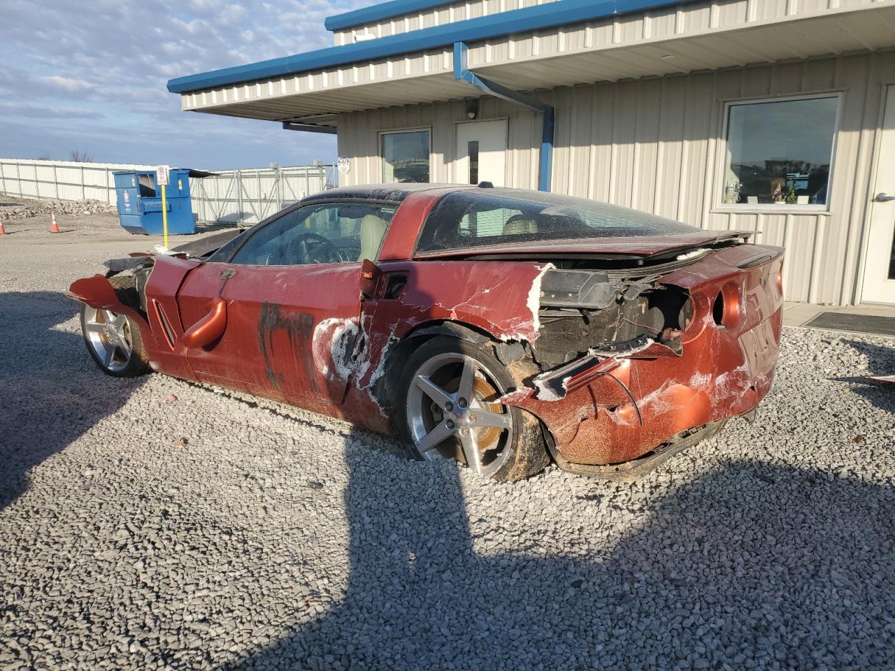 2005 Chevrolet Corvette - Image 2