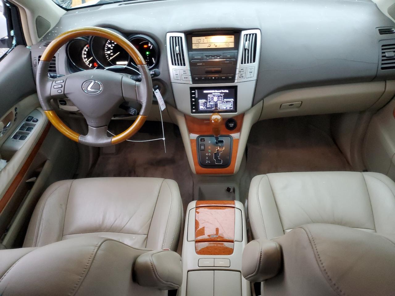 2005 Lexus RX - Image 8