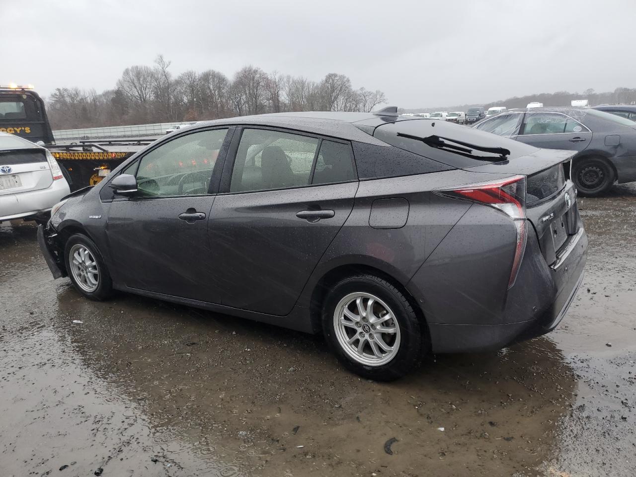 VIN JTDKBRFU3J3583231 2018 TOYOTA PRIUS no.2