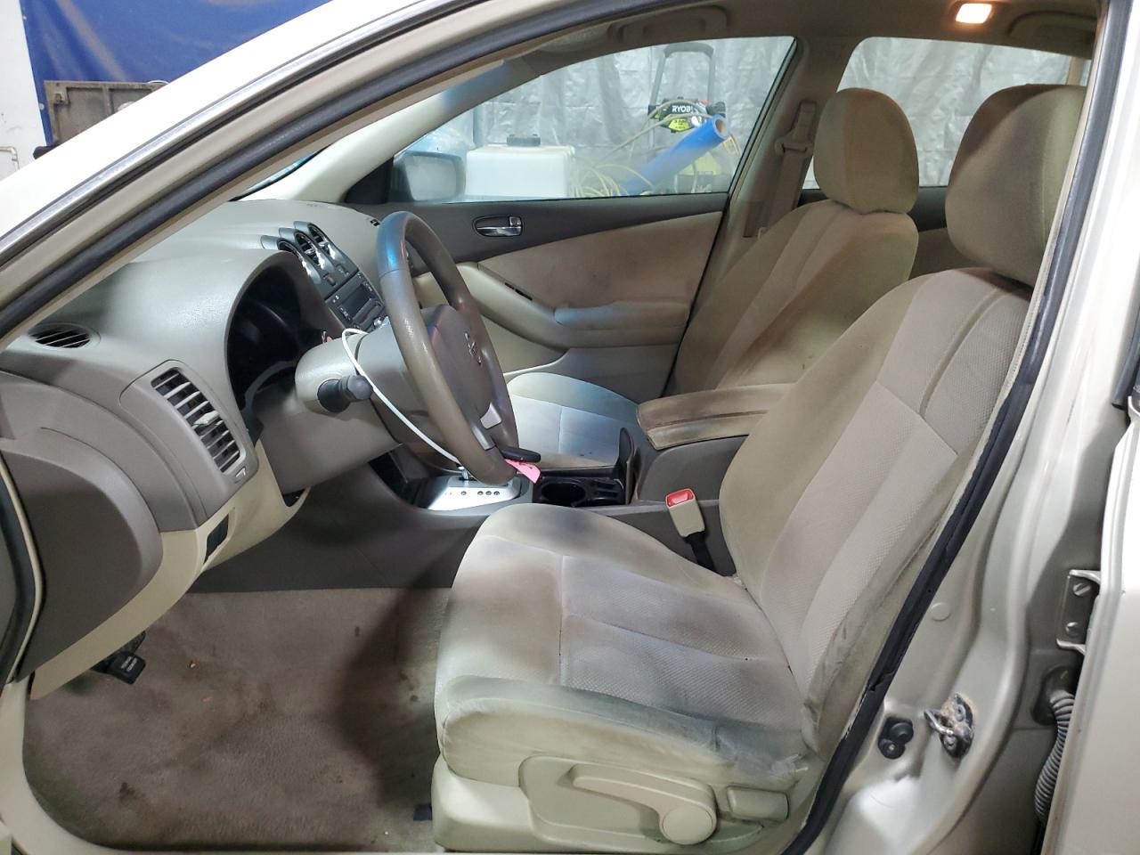 2009 Nissan Altima - Image 7