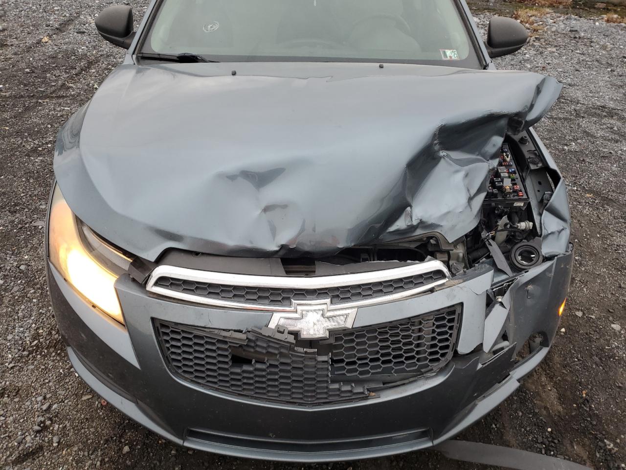 2012 Chevrolet Cruze - Image 11