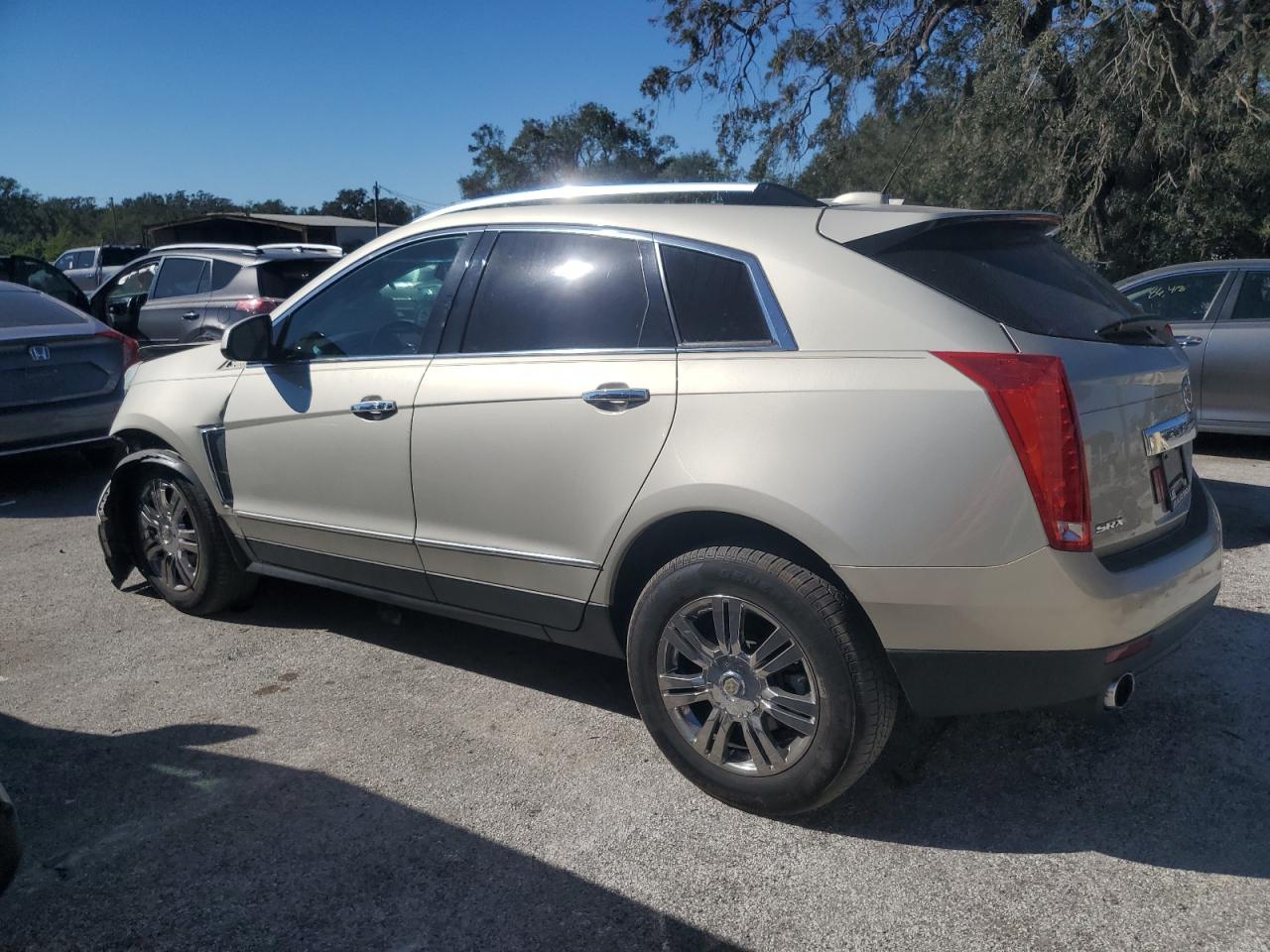 2016 Cadillac SRX - Image 2