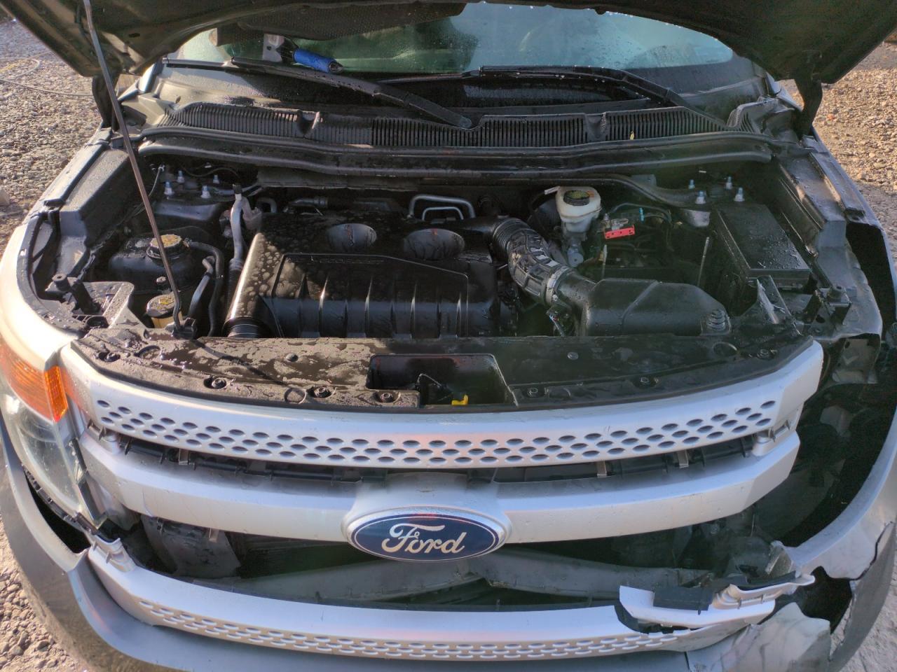 2014 Ford Explorer - Image 11