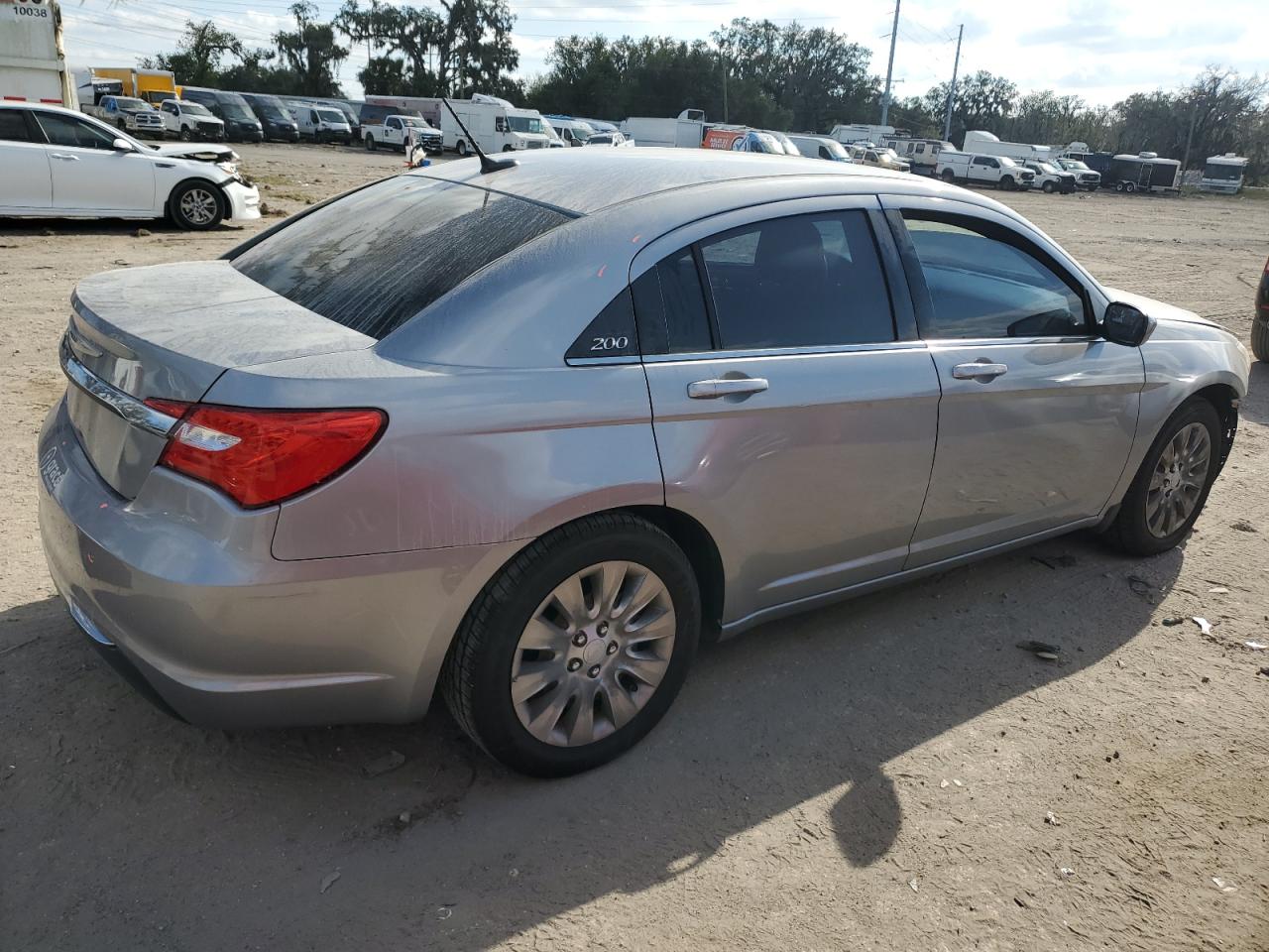 VIN 1C3CCBAG8EN101653 2014 CHRYSLER 200 no.3