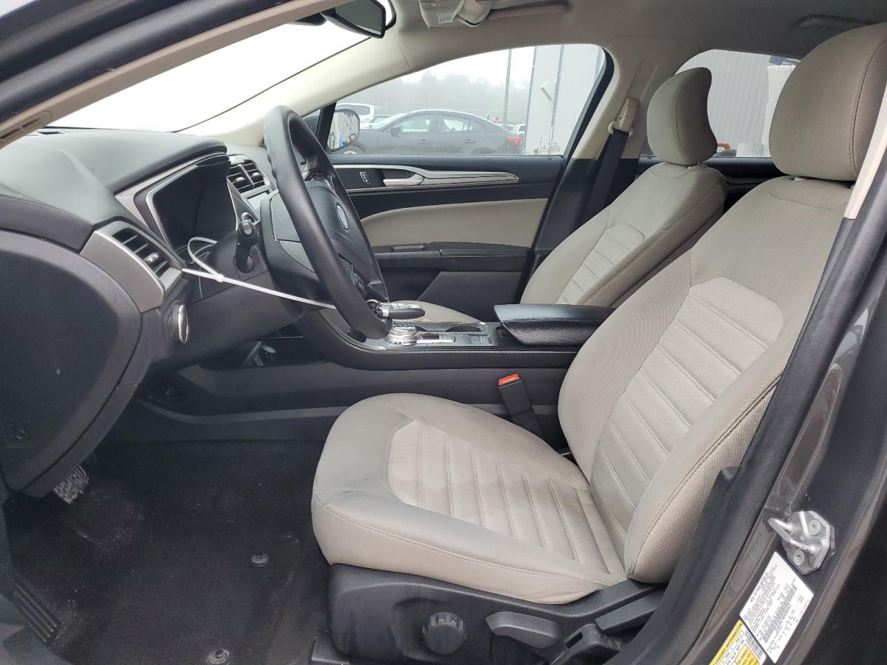 2019 Ford Fusion - Image 7