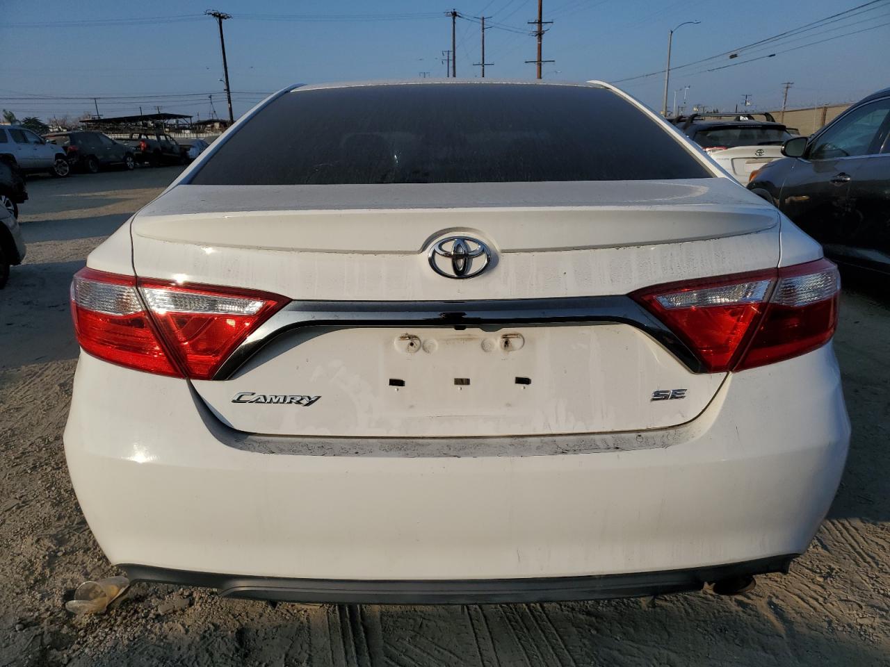 VIN 4T1BF1FK1FU914308 2015 TOYOTA CAMRY no.6