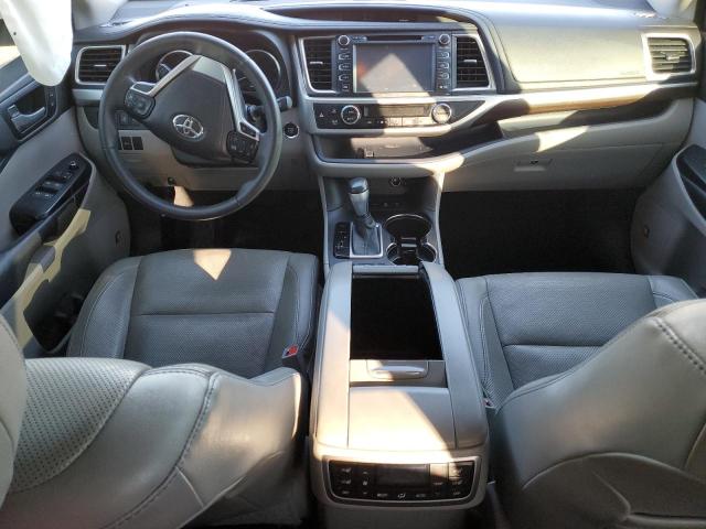 Parquets TOYOTA HIGHLANDER 2016 Biały