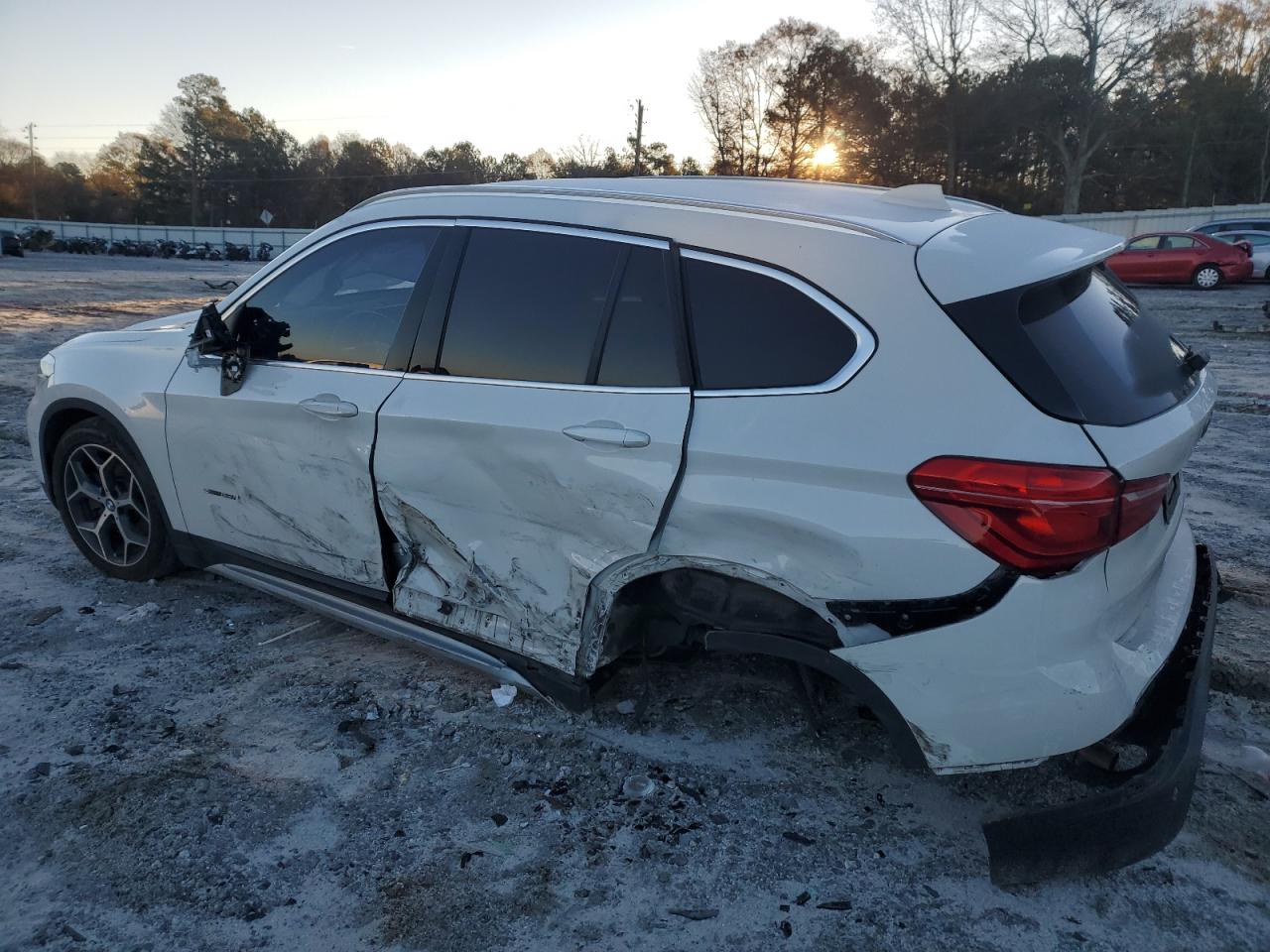 2018 BMW X1 - Image 2