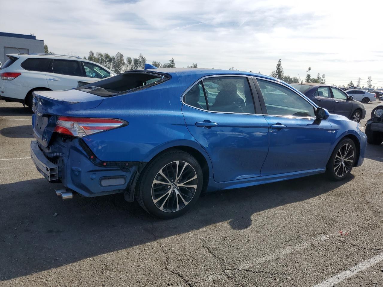 2020 Toyota Camry - Image 3