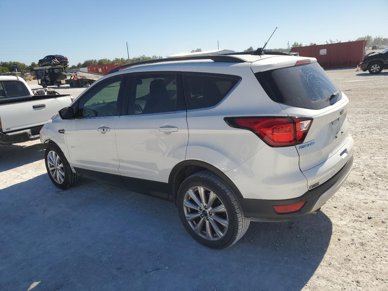 2019 Ford Escape - Image 2