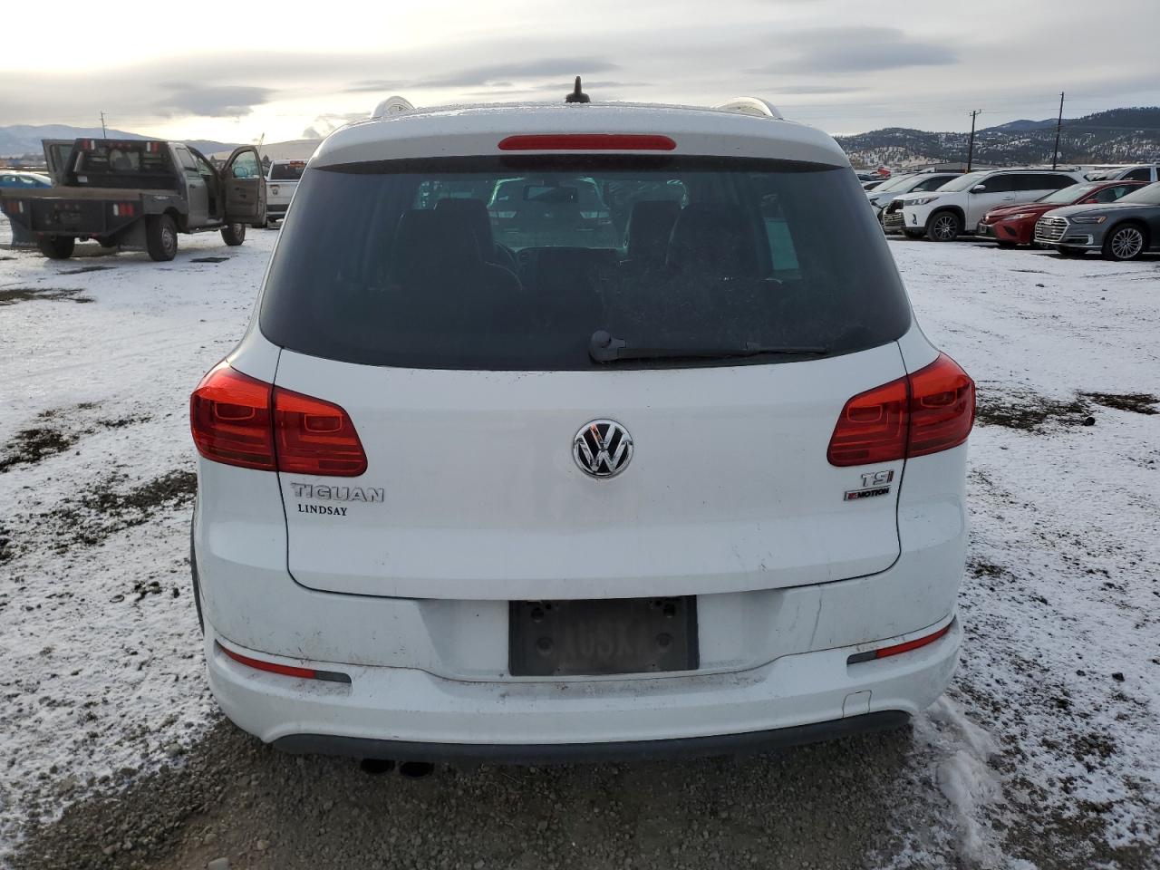 2017 Volkswagen Tiguan Sport VIN: WVGUV7AX0HK008456 Lot: 84957714